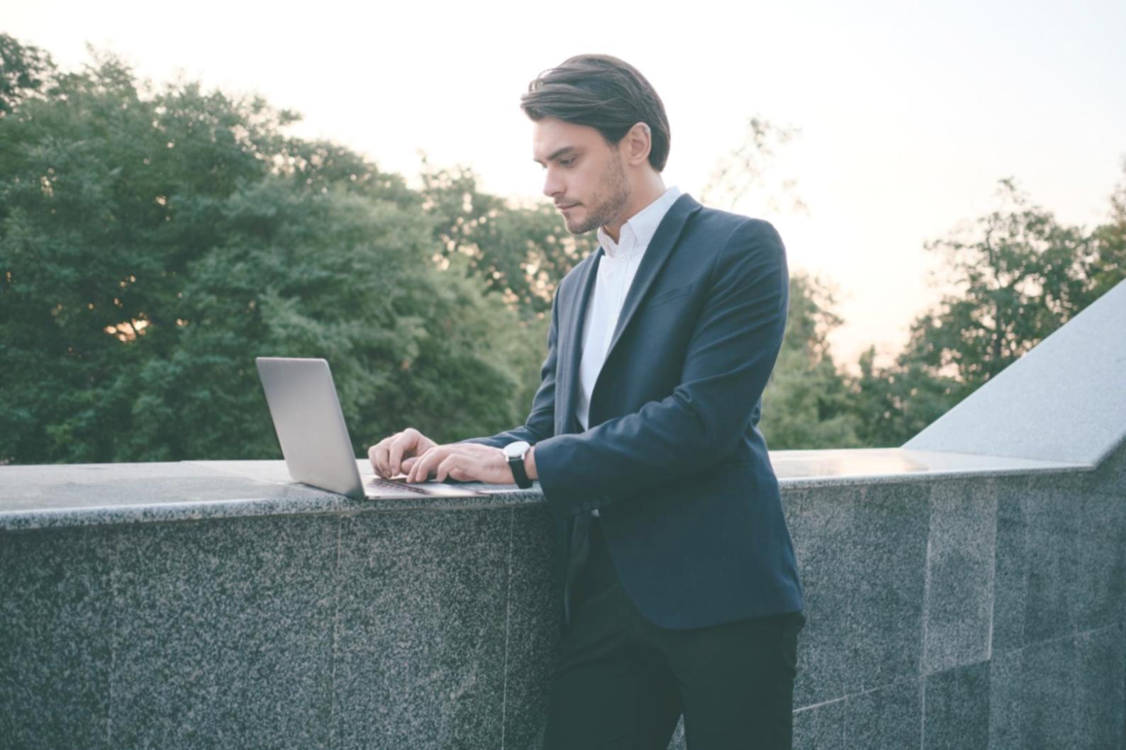 Network security infrastructure monitoring dashboard